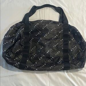 PINK Victoria's Secret Camo  Duffel Bag NWT